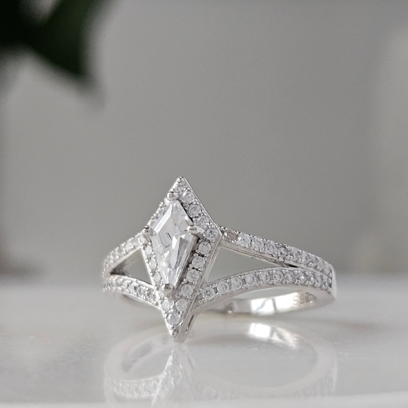 Kite Ring, Disney Frozen Ring Collection, 925 Sterling Silver - Picture 4 of 6